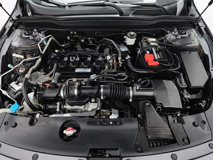 Фото 7 - Honda Accord