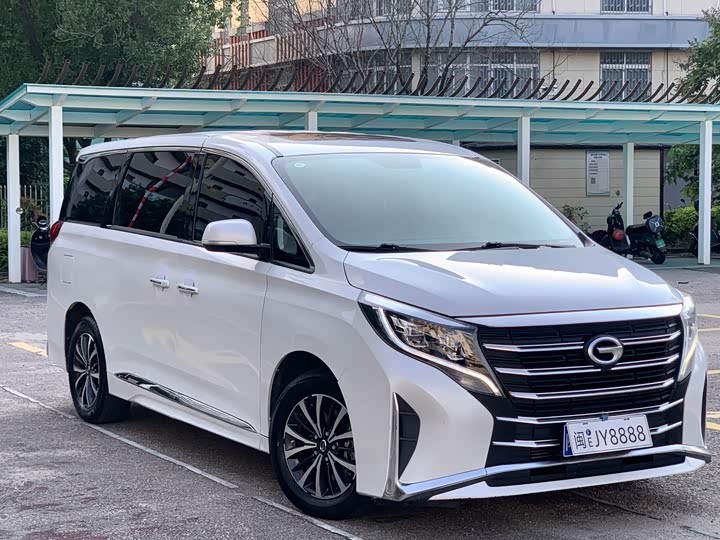 Фото 3 - GAC Trumpchi M8