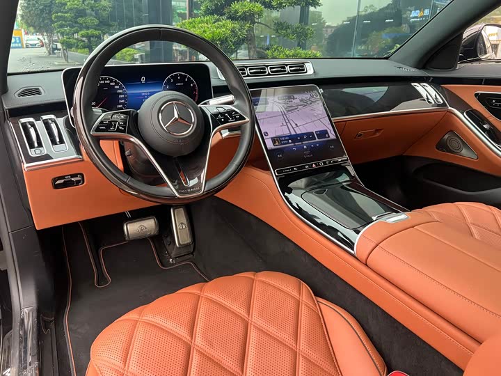 Фото 8 - Mercedes-Benz Maybach S-Class