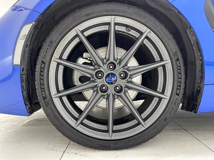 Фото 28 - Subaru BRZ