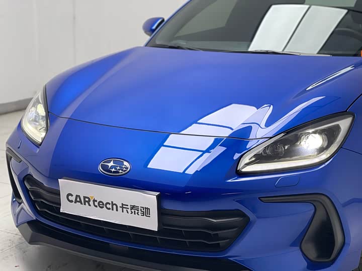 Фото 9 - Subaru BRZ