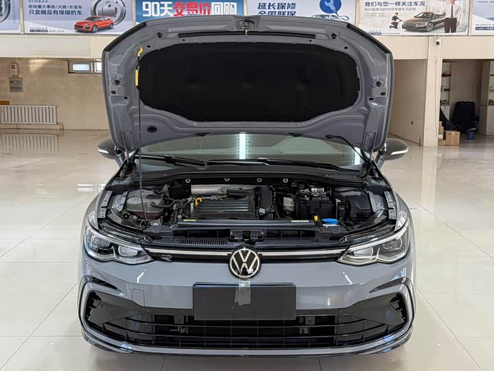 Фото 7 - Volkswagen Golf