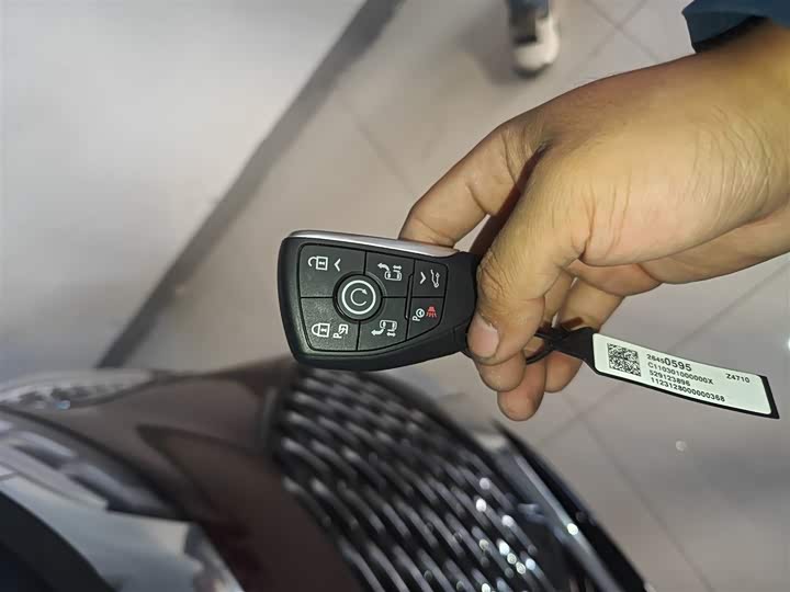 Фото 9 - Buick GL8 Century