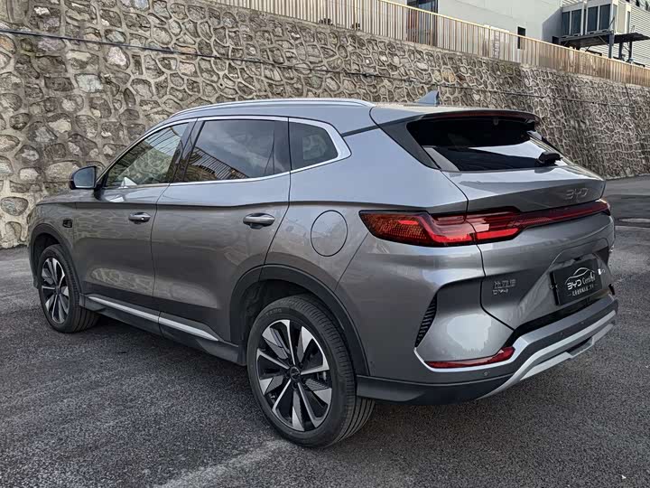 Фото 13 - BYD Song Plus Hybrid/EV