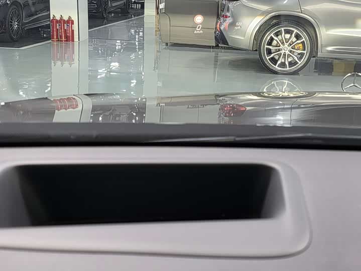 Фото 16 - Mercedes-Benz S-Class