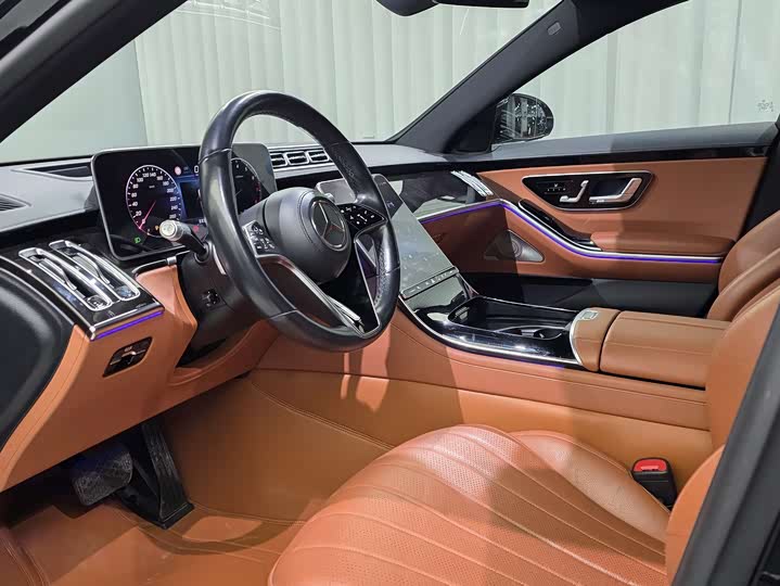 Фото 3 - Mercedes-Benz S-Class