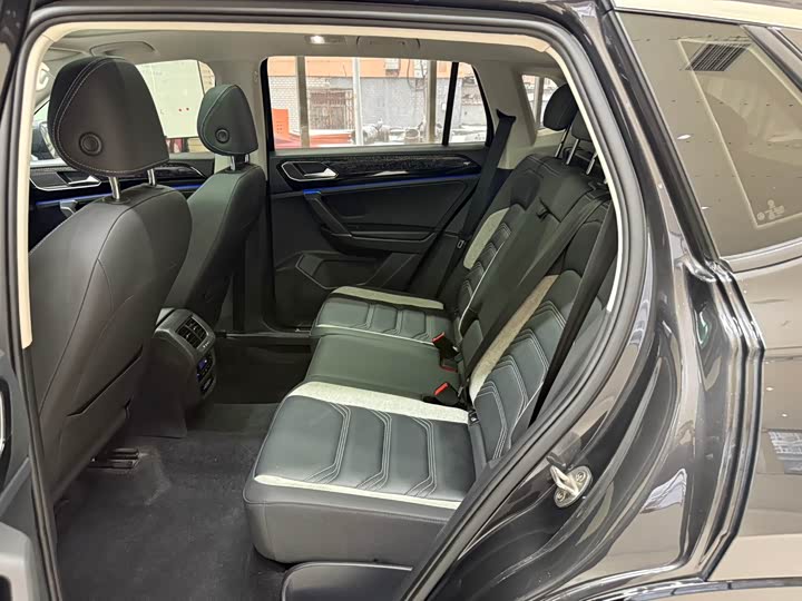 Фото 18 - Volkswagen Tayron GTE Hybrid