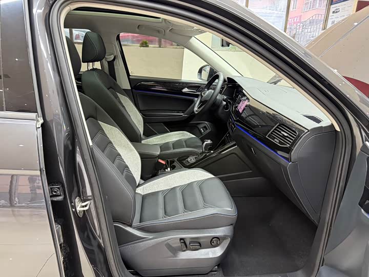 Фото 21 - Volkswagen Tayron GTE Hybrid