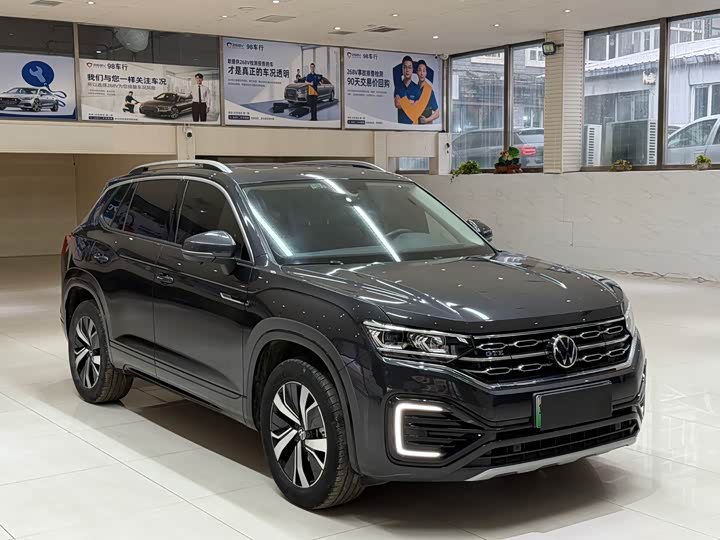 Фото 3 - Volkswagen Tayron GTE Hybrid