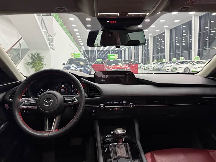 Фото 16 - Mazda 3 (Axela)