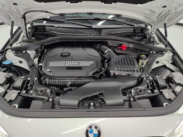 Фото 10 - BMW 1 Series