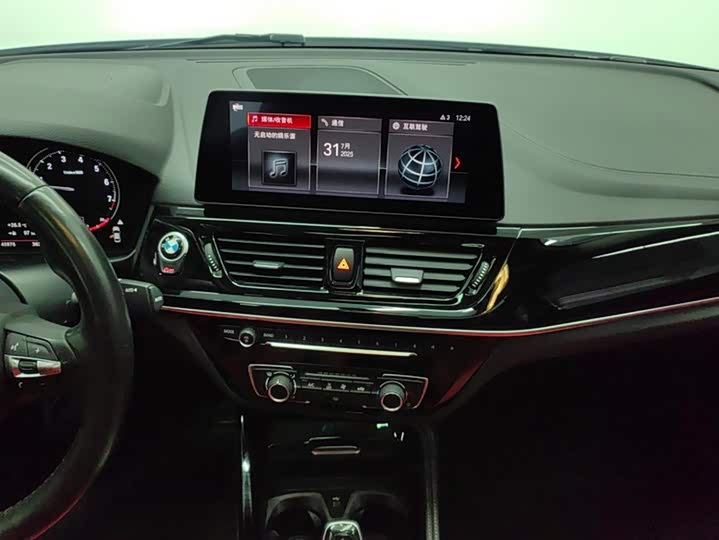 Фото 13 - BMW 1 Series