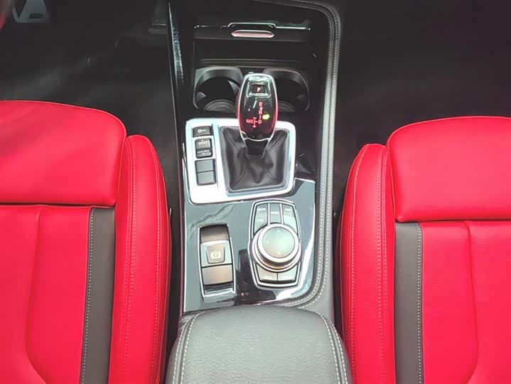 Фото 16 - BMW 1 Series