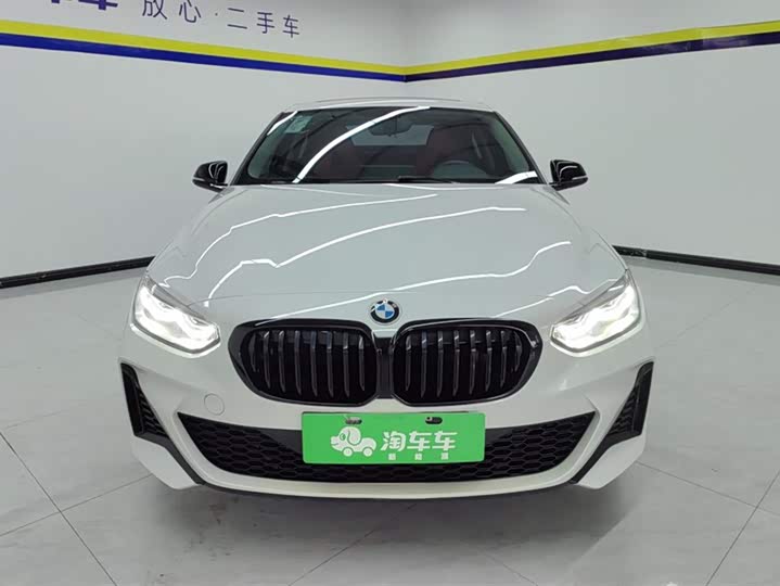 Фото 2 - BMW 1 Series