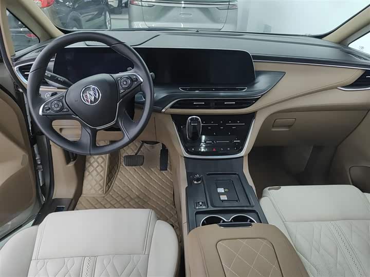 Фото 10 - Buick GL8 ES