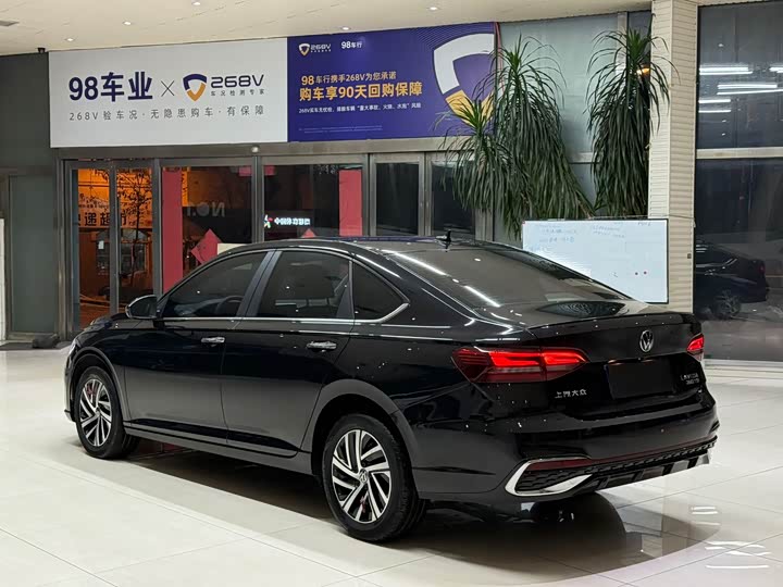 Фото 6 - Volkswagen Lavida