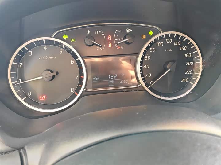 Фото 12 - Nissan Sylphy