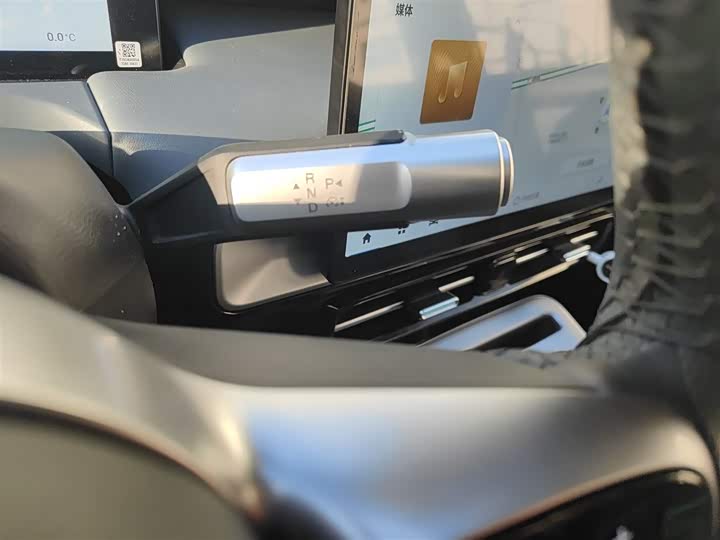 Фото 14 - GAC Aion Y