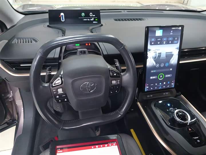 Фото 11 - Toyota bZ3