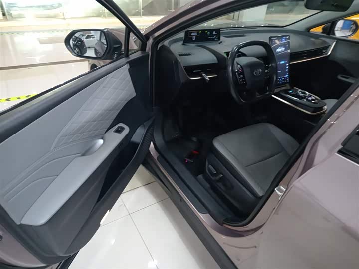 Фото 16 - Toyota bZ3