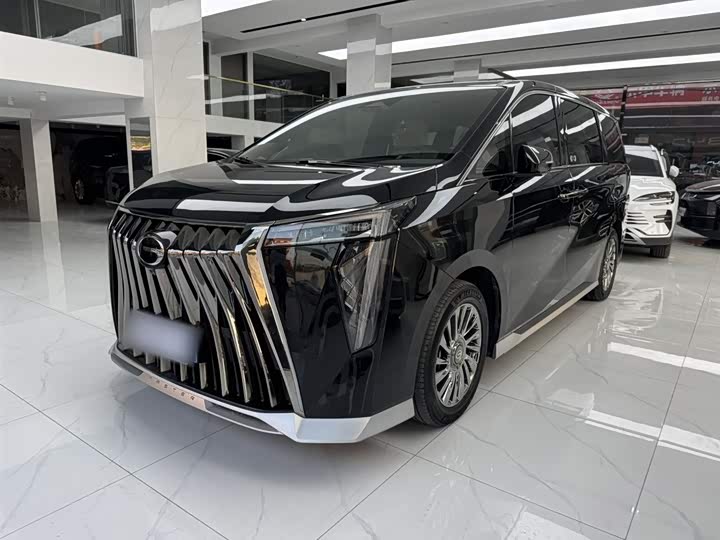 Фото 1 - GAC Trumpchi M8