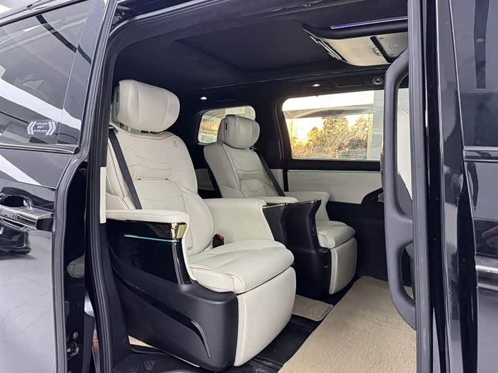 Фото 14 - GAC Trumpchi M8