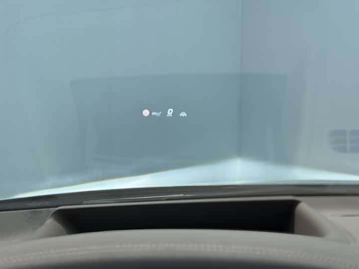 Фото 11 - Mercedes-Benz EQS