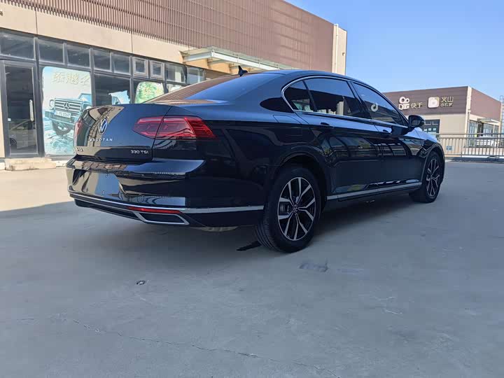 Фото 7 - Volkswagen Magotan