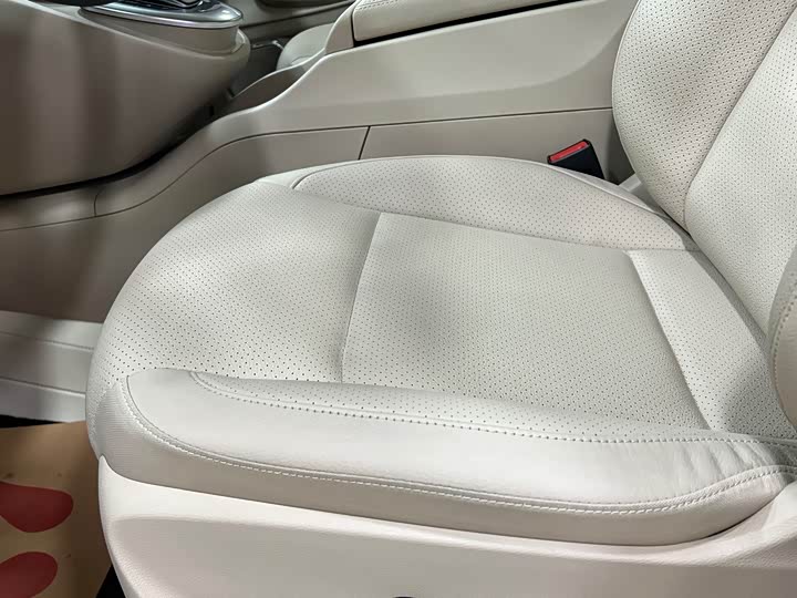 Фото 6 - Mercedes-Benz V-Class