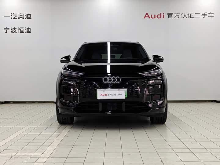 Фото 2 - Audi Q6L e-tron