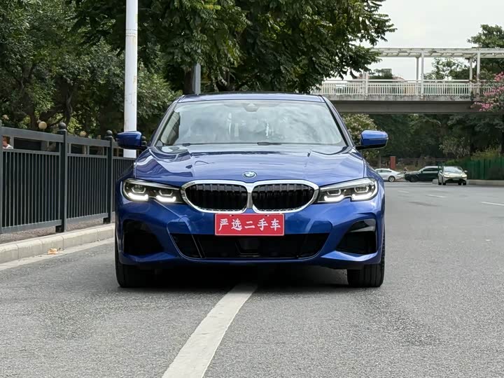 Фото 2 - BMW 3 Series