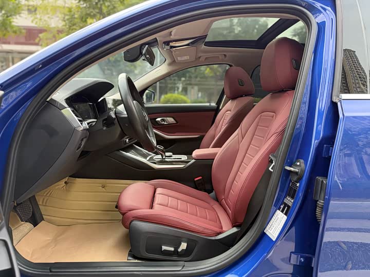 Фото 8 - BMW 3 Series