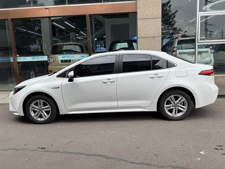 Фото 3 - Toyota Levin