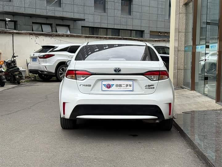 Фото 5 - Toyota Levin