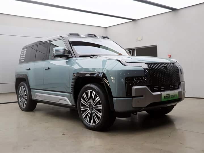 Фото 27 - BYD Yangwang U8