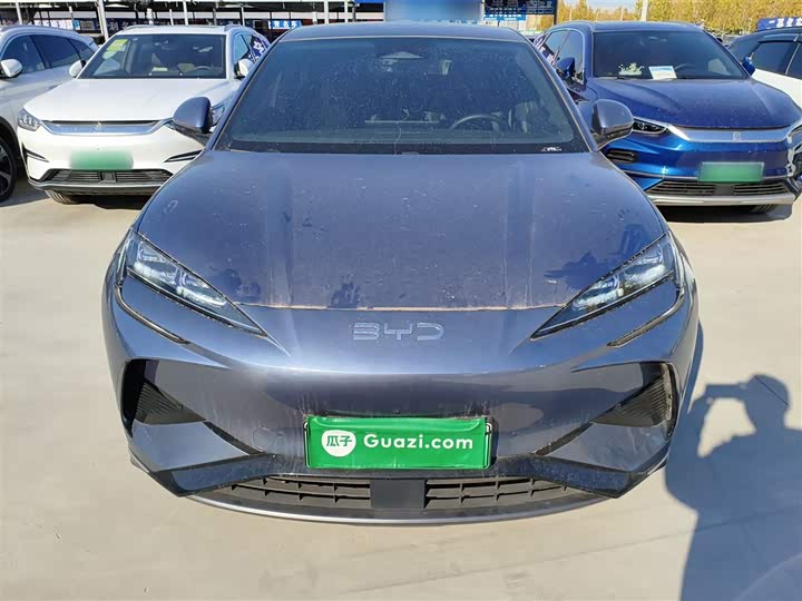 Фото 3 - BYD Sea Lion 07 EV