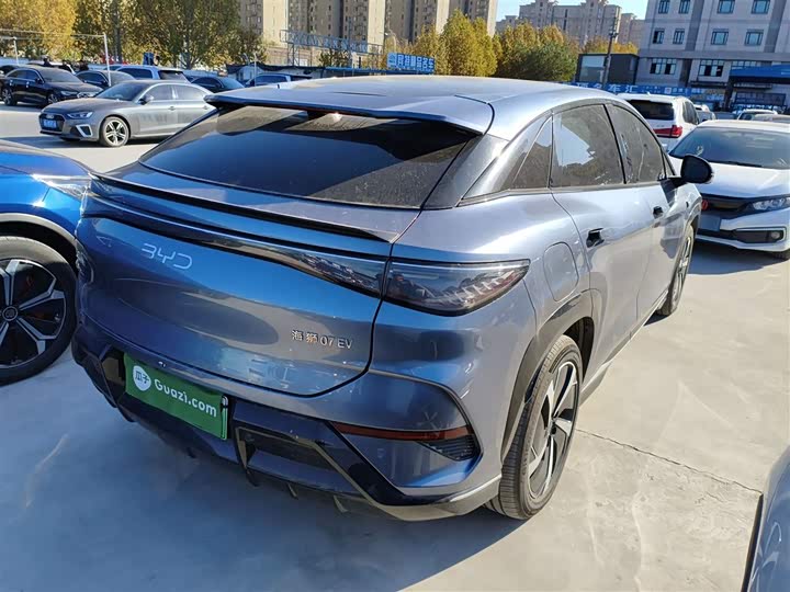 Фото 7 - BYD Sea Lion 07 EV