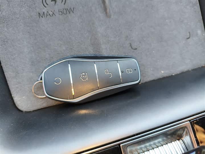 Фото 9 - BYD Sea Lion 07 EV