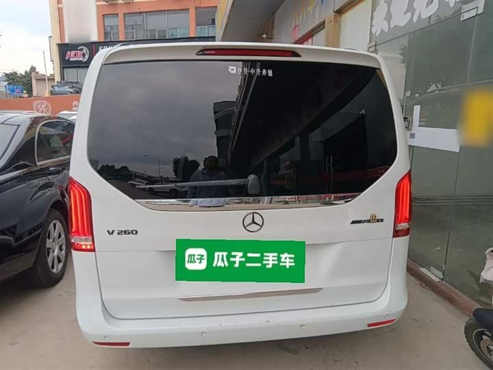 Фото 6 - Mercedes-Benz V-Class