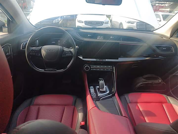 Фото 10 - Dongfeng Aeolus AX7