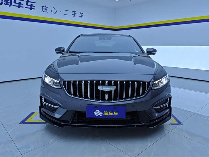 Фото 2 - Geely Preface