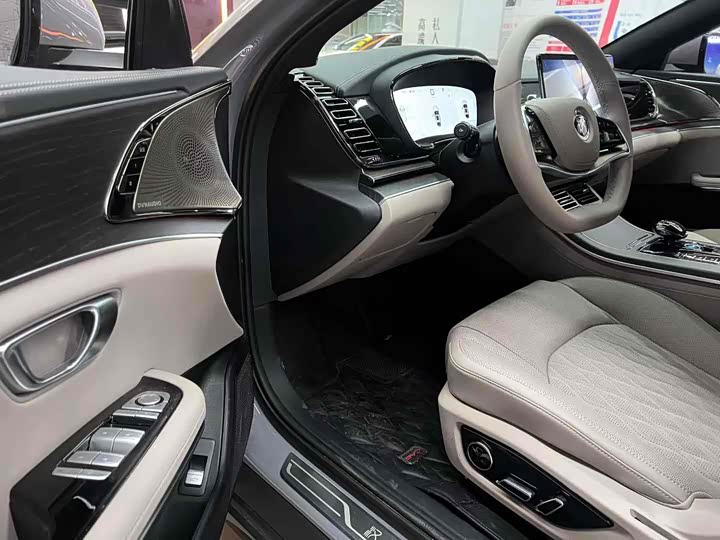 Фото 6 - BYD Han