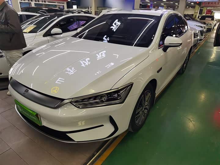 Фото 1 - BYD Qin Plus