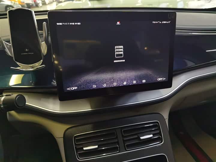 Фото 13 - BYD Qin Plus