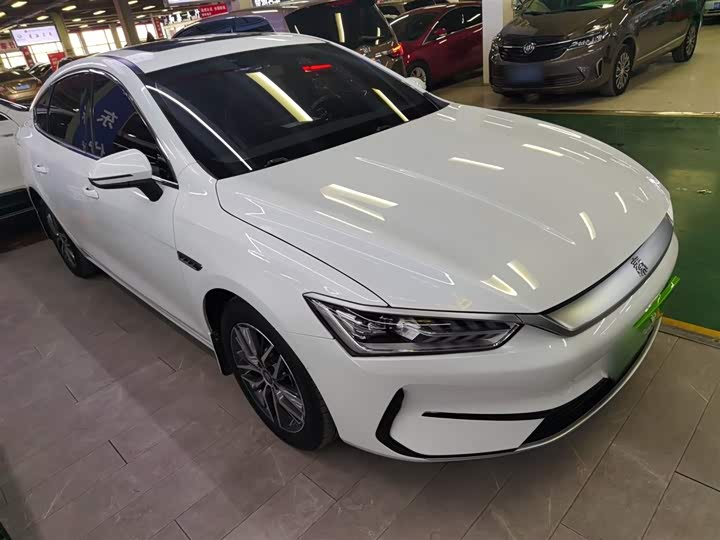 Фото 4 - BYD Qin Plus