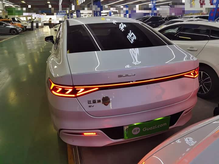 Фото 6 - BYD Qin Plus