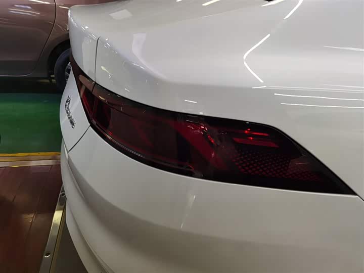 Фото 8 - BYD Qin Plus