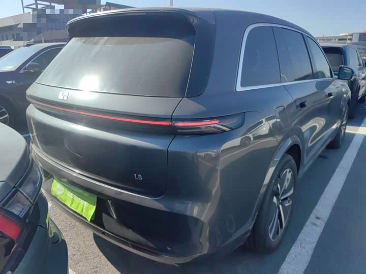 Фото 7 - LiXiang L8