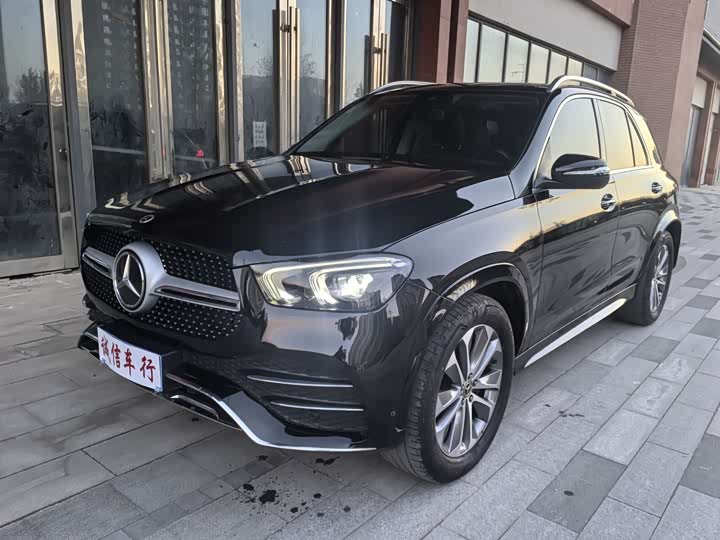 Фото 1 - Mercedes-Benz GLE-Class