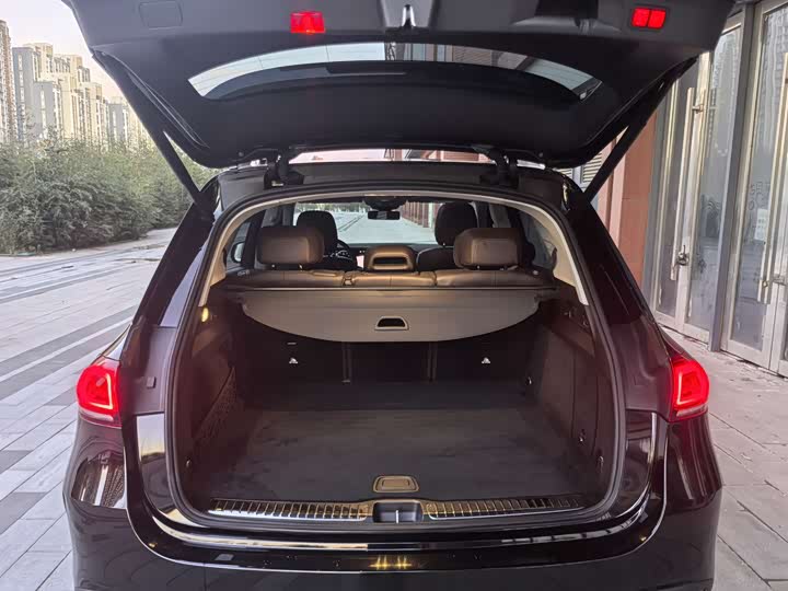 Фото 14 - Mercedes-Benz GLE-Class